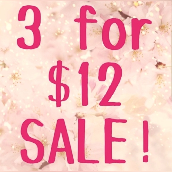 🌸3/$12🌸 - Picture 1 of 1